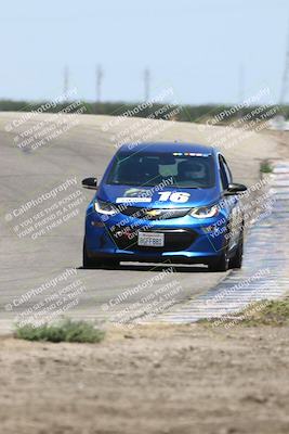 media/Jul-26-2025-Speed Ventures (Sat) [[fe569e6cf0]]/Yellow Group/Outside Grapevine/